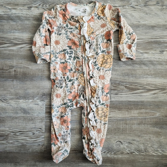 Caden Lane Floral Footie in Peach and Cream - Picture 1 of 1